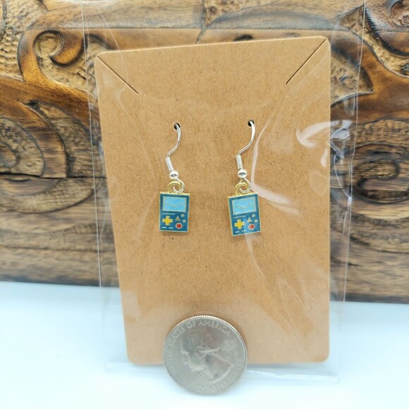 Video Game Earrings Gamer BMO - Picture 2 of 2